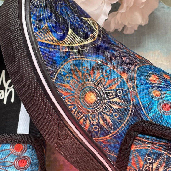 Yes We Vibe Size 6 - Picture 4 of 8